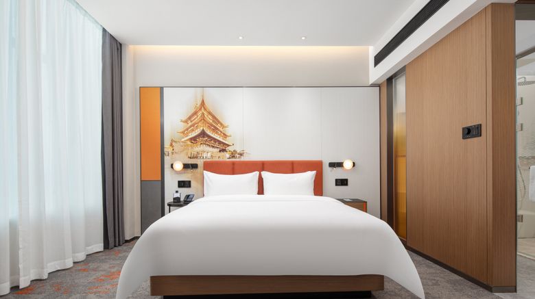 <b>Hampton Inn Binjiang Financial Center Room</b>. Images powered by <a href="https://www.leonardoworldwide.com/" title="Leonardo Worldwide" target="_blank">Leonardo</a>.