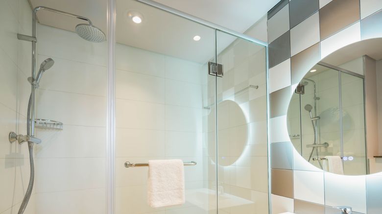 <b>Hampton by Hilton Sandton Grayston Room</b>. Images powered by <a href="https://www.leonardoworldwide.com/" title="Leonardo Worldwide" target="_blank">Leonardo</a>.