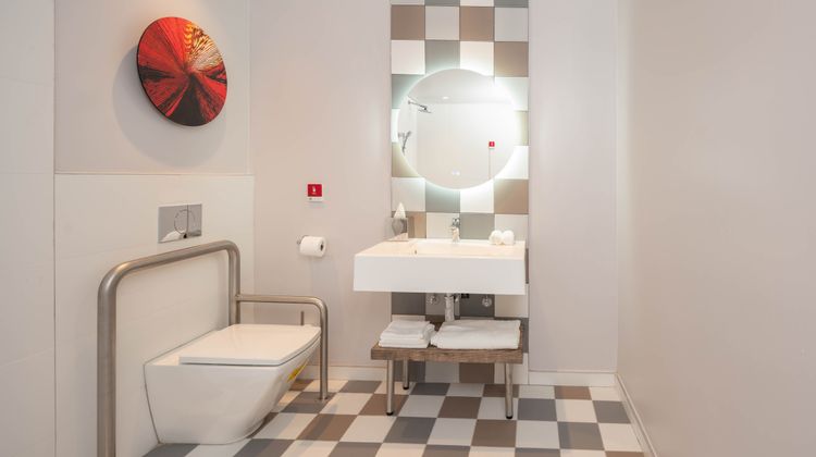Hampton by Hilton Sandton Grayston Room