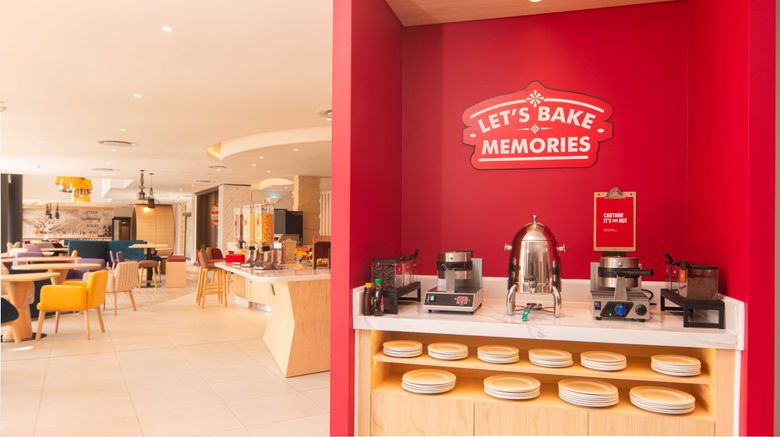 <b>Hampton by Hilton Sandton Grayston Restaurant</b>. Images powered by <a href="https://www.leonardoworldwide.com/" title="Leonardo Worldwide" target="_blank">Leonardo</a>.