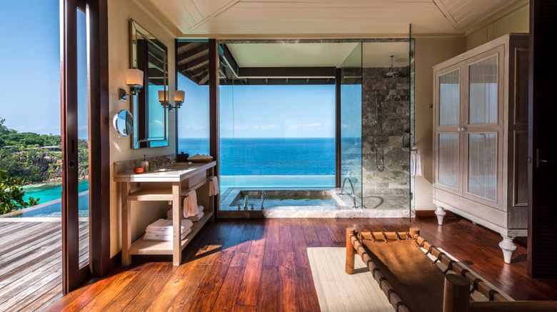 <b>Four Seasons Resort Seychelles Room</b>. Images powered by <a href="https://www.leonardoworldwide.com/" title="Leonardo Worldwide" target="_blank">Leonardo</a>.