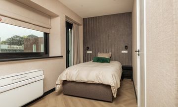 Hotel Twenty Three