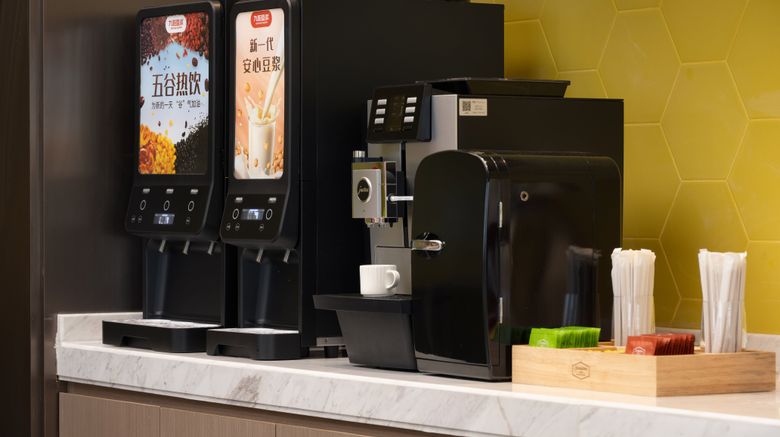 <b>Hampton Inn CAN Sports Center Restaurant</b>. Images powered by <a href="https://www.leonardoworldwide.com/" title="Leonardo Worldwide" target="_blank">Leonardo</a>.