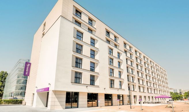 Premier Inn Darmstadt City Center Exterior
