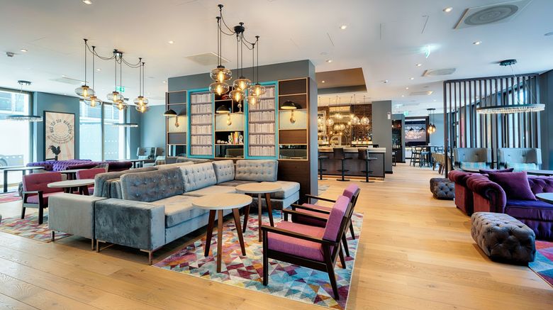 <b>Premier Inn Darmstadt City Center Lobby</b>. Images powered by <a href="https://www.leonardoworldwide.com/" title="Leonardo Worldwide" target="_blank">Leonardo</a>.