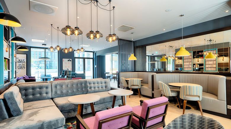 <b>Premier Inn Darmstadt City Center Lobby</b>. Images powered by <a href="https://www.leonardoworldwide.com/" title="Leonardo Worldwide" target="_blank">Leonardo</a>.