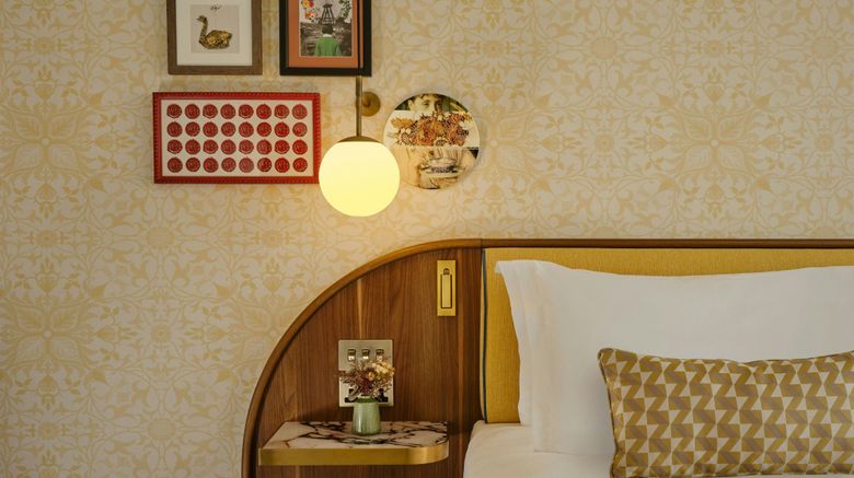 <b>The Cura Hotel Kensington Room</b>. Images powered by <a href="https://www.leonardoworldwide.com/" title="Leonardo Worldwide" target="_blank">Leonardo</a>.