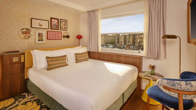 <b>The Cura Hotel Kensington Room</b>. Images powered by <a href="https://www.leonardoworldwide.com/" title="Leonardo Worldwide" target="_blank">Leonardo</a>.