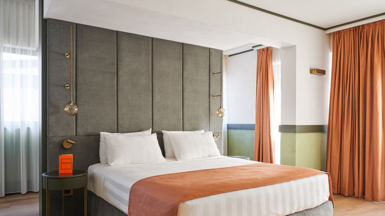 <b>Nemi Hotel Milan Suite</b>. Images powered by <a href="https://www.leonardoworldwide.com/" title="Leonardo Worldwide" target="_blank">Leonardo</a>.