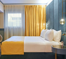 Nemi Hotel Milan Room