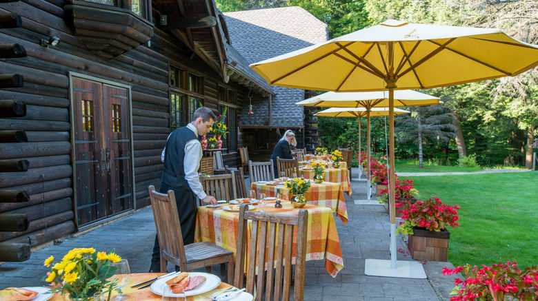 <b>Glendorn Restaurant</b>. Images powered by <a href="https://www.leonardoworldwide.com/" title="Leonardo Worldwide" target="_blank">Leonardo</a>.