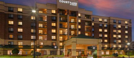 Courtyard Bloomington by Mall of America Exterior