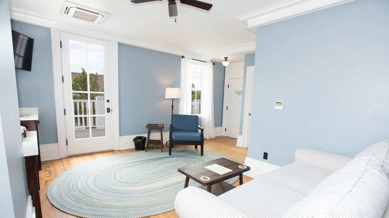 <b>Cadillac House Lex MI Tapestry Room</b>. Images powered by <a href="https://www.leonardoworldwide.com/" title="Leonardo Worldwide" target="_blank">Leonardo</a>.