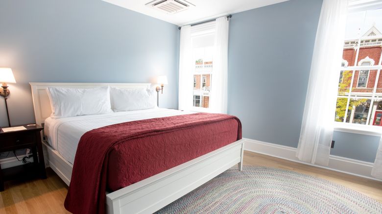 <b>Cadillac House Lex MI Tapestry Room</b>. Images powered by <a href="https://www.leonardoworldwide.com/" title="Leonardo Worldwide" target="_blank">Leonardo</a>.