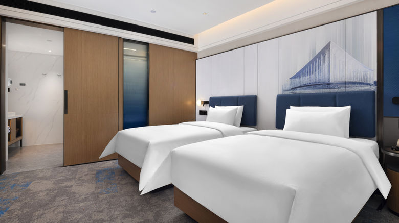 <b>Hampton Inn XIY South Gate City Wall Room</b>. Images powered by <a href="https://www.leonardoworldwide.com/" title="Leonardo Worldwide" target="_blank">Leonardo</a>.