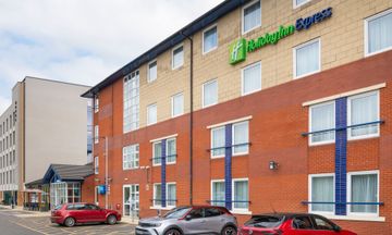 Holiday Inn Express Burton on Trent
