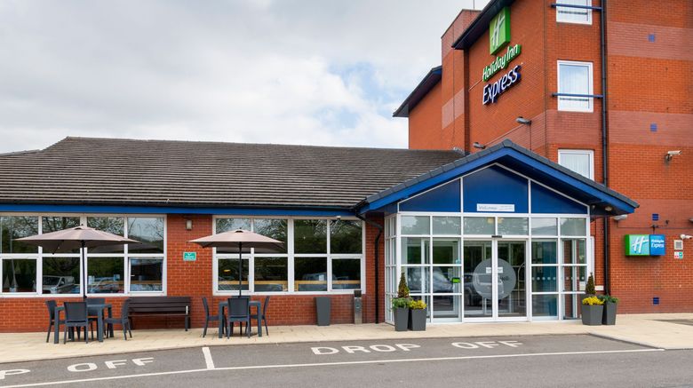 <b>Holiday Inn Express Burton on Trent Exterior</b>. Images powered by <a href="https://www.leonardoworldwide.com/" title="Leonardo Worldwide" target="_blank">Leonardo</a>.