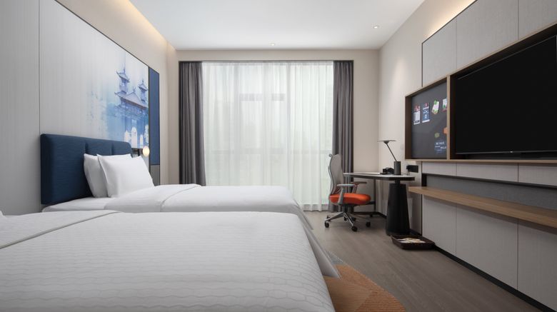 <b>Hampton Wuhan East Lake Chuhe Hanjie Room</b>. Images powered by <a href="https://www.leonardoworldwide.com/" title="Leonardo Worldwide" target="_blank">Leonardo</a>.