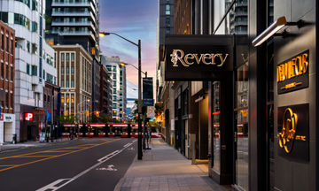 Revery Toronto Downtown Curio Collection