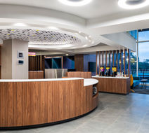 Tru by Hilton Cali Sur Lobby