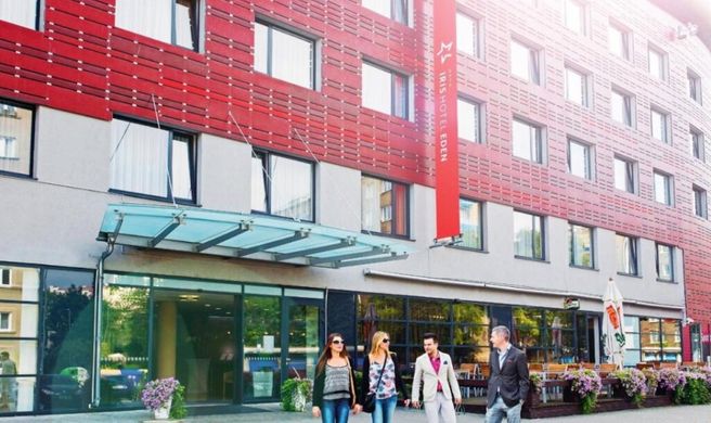 Hotel Exe Iris Prague Exterior