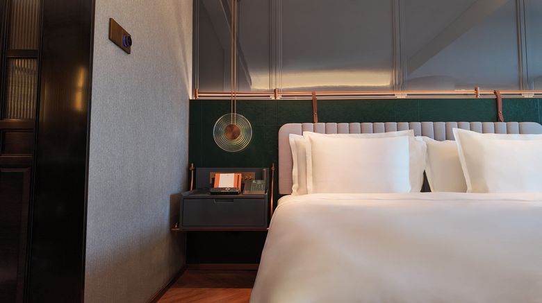 <b>Hotel Indigo Central Avenue Room</b>. Images powered by <a href="https://www.leonardoworldwide.com/" title="Leonardo Worldwide" target="_blank">Leonardo</a>.
