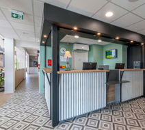 B&B Hotel Saintes Lobby