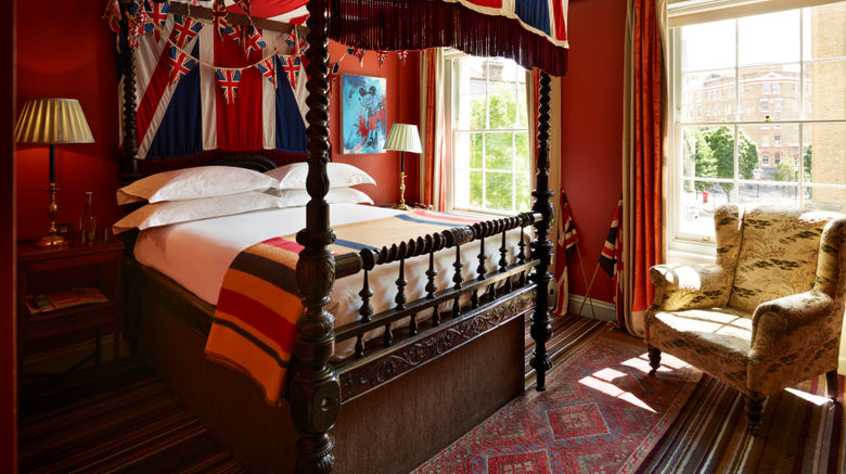<b>The Zetter Clerkenwell Room</b>. Images powered by <a href="https://www.leonardoworldwide.com/" title="Leonardo Worldwide" target="_blank">Leonardo</a>.