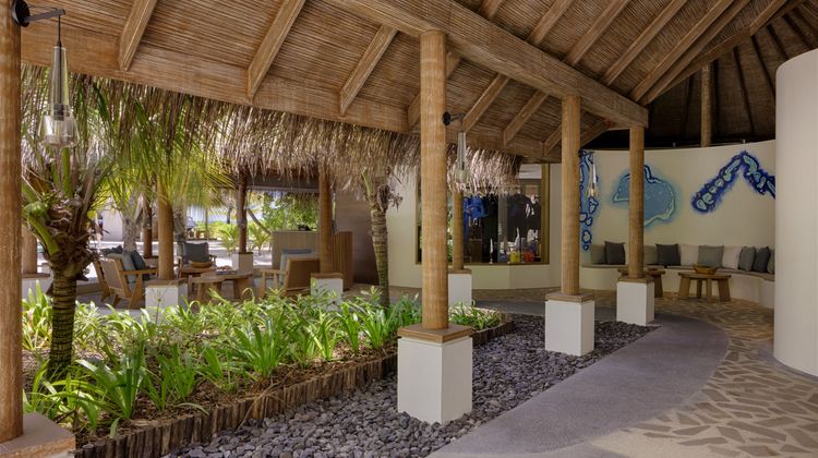 Six Senses Kanuhura Lobby