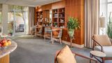 Park Lane Suites & Inn Lobby