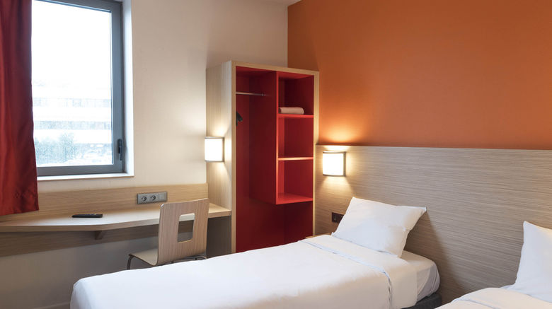 <b>B&B Hotel Laval Ouest Room</b>. Images powered by <a href="https://www.leonardoworldwide.com/" title="Leonardo Worldwide" target="_blank">Leonardo</a>.
