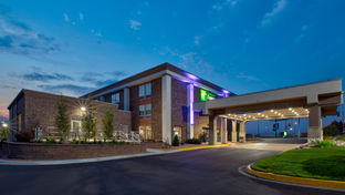 Holiday Inn Express & Suites