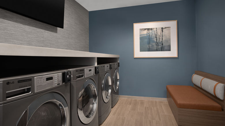 <b>Homewood Suites by Hilton Portsmouth Dow Other</b>. Images powered by <a href="https://www.leonardoworldwide.com/" title="Leonardo Worldwide" target="_blank">Leonardo</a>.