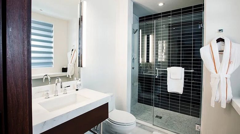<b>Fairlane Hotel Room</b>. Images powered by <a href="https://www.leonardoworldwide.com/" title="Leonardo Worldwide" target="_blank">Leonardo</a>.