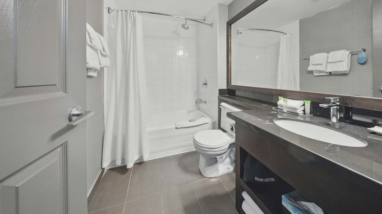 <b>Sandman Hotel Red Deer Room</b>. Images powered by <a href="https://www.leonardoworldwide.com/" title="Leonardo Worldwide" target="_blank">Leonardo</a>.
