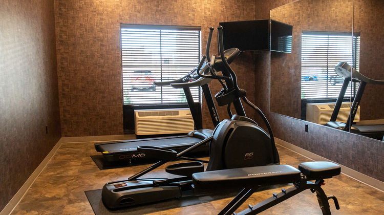 Cobblestone Hotel & Suites Health Club