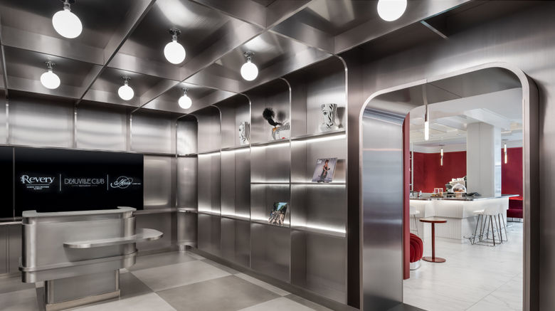 <b>Revery Toronto Downtown Curio Collection Lobby</b>. Images powered by <a href="https://www.leonardoworldwide.com/" title="Leonardo Worldwide" target="_blank">Leonardo</a>.
