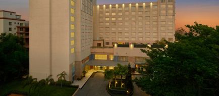 Four Points Hotel & Serviced Apts, Pune Exterior