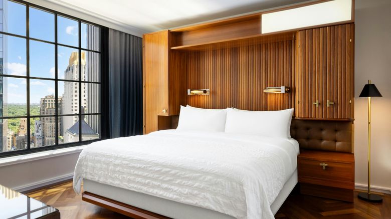 <b>Le Meridien New York Central Park Room</b>. Images powered by <a href="https://www.leonardoworldwide.com/" title="Leonardo Worldwide" target="_blank">Leonardo</a>.