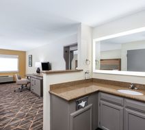 Holiday Inn & Convention Center Room