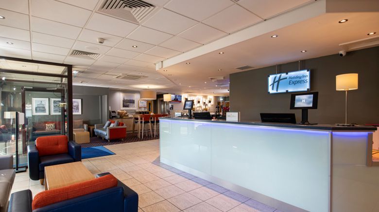 <b>Holiday Inn Express Perth Exterior</b>. Images powered by <a href="https://www.leonardoworldwide.com/" title="Leonardo Worldwide" target="_blank">Leonardo</a>.