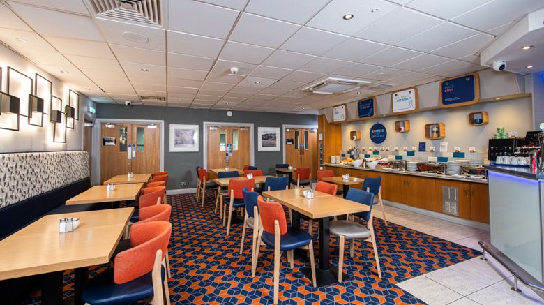 <b>Holiday Inn Express Perth Restaurant</b>. Images powered by <a href="https://www.leonardoworldwide.com/" title="Leonardo Worldwide" target="_blank">Leonardo</a>.