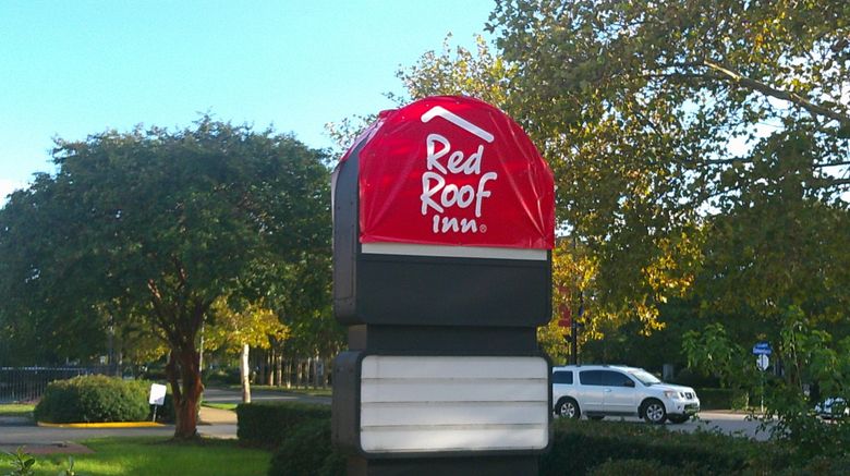 <b>Red Roof Inn Hampton Exterior</b>. Images powered by <a href="https://www.leonardoworldwide.com/" title="Leonardo Worldwide" target="_blank">Leonardo</a>.