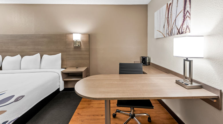 <b>Red Roof Inn Columbus West - Hilliard Room</b>. Images powered by <a href="https://www.leonardoworldwide.com/" title="Leonardo Worldwide" target="_blank">Leonardo</a>.