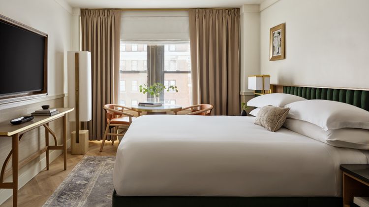 70 Park Avenue Room