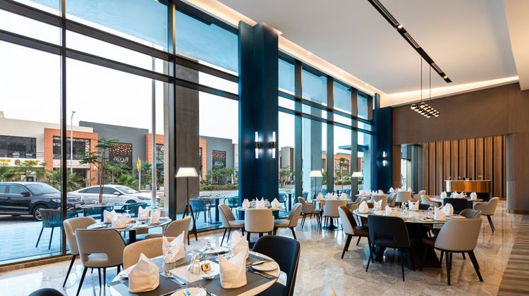 Crowne Plaza Al Jubail Restaurant