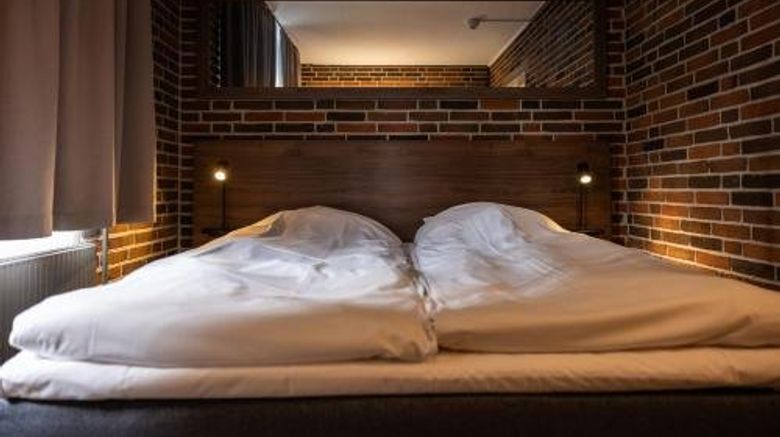 <b>Frederik VI's Hotel Room</b>. Images powered by <a href="https://www.leonardoworldwide.com/" title="Leonardo Worldwide" target="_blank">Leonardo</a>.