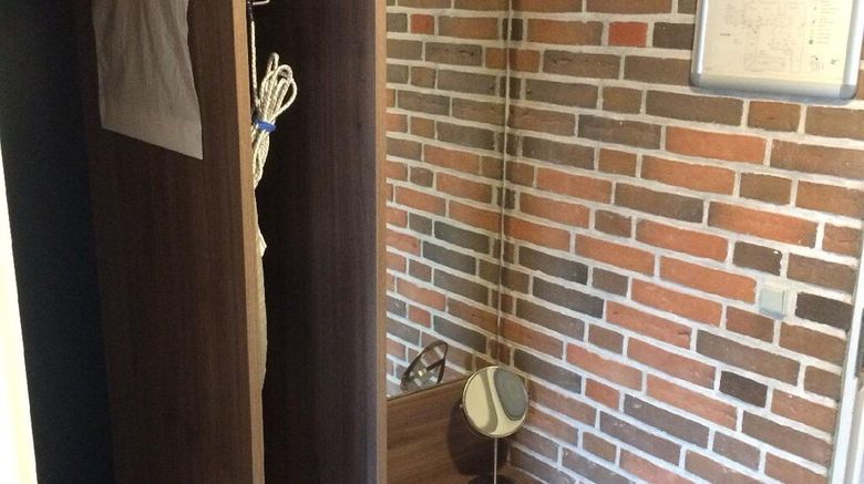 <b>Frederik VI's Hotel Room</b>. Images powered by <a href="https://www.leonardoworldwide.com/" title="Leonardo Worldwide" target="_blank">Leonardo</a>.