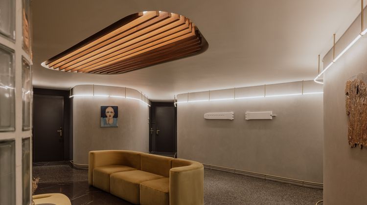 Perianth Hotel Lobby
