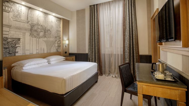 Hotel Royal Court Room